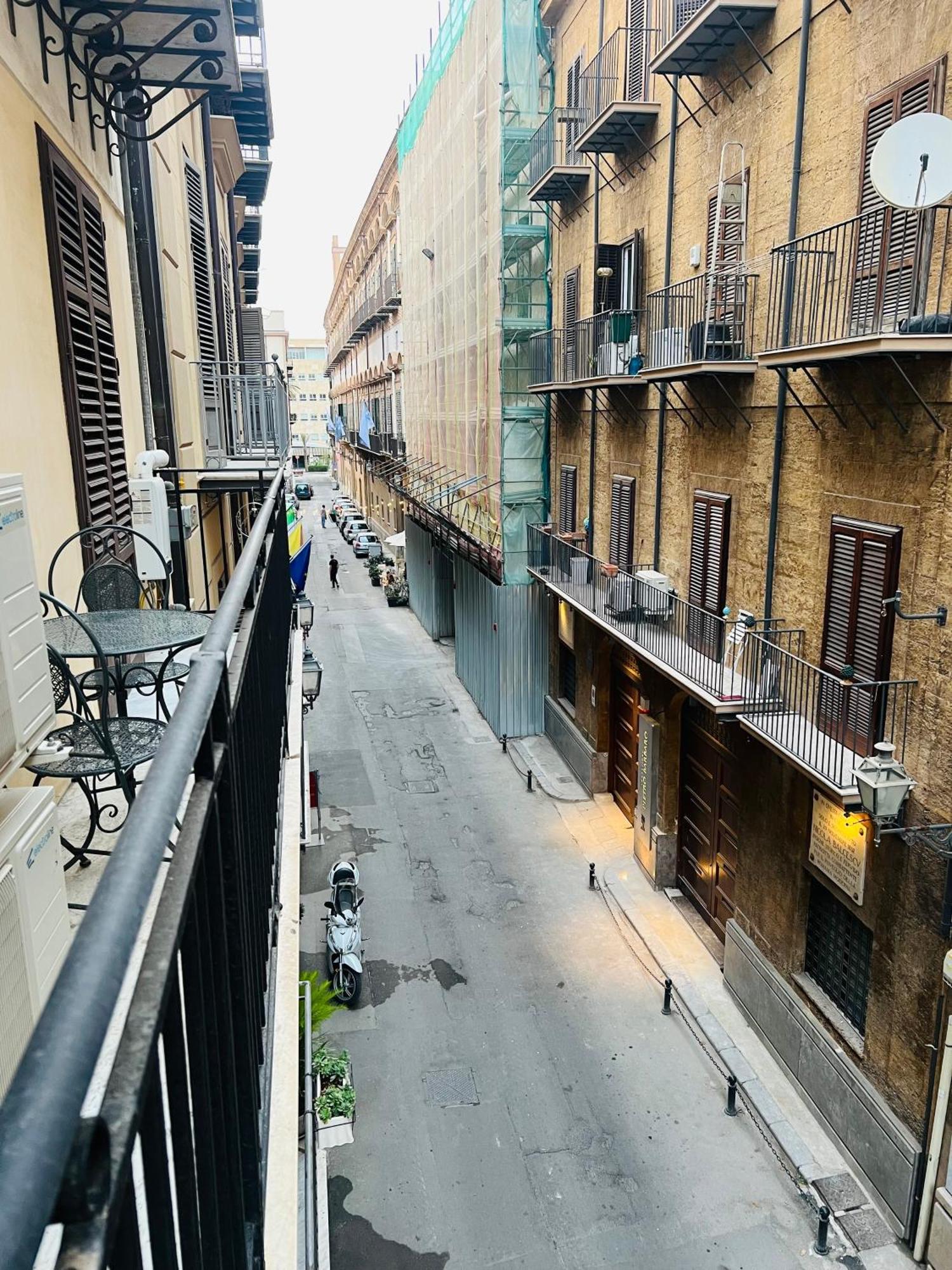 Bibi Rooms And Suite Palermo Kültér fotó